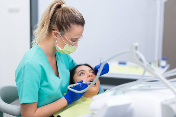 Best Emergency Treatment for Dental Infections or Abscesses in Iowa Falls, IA